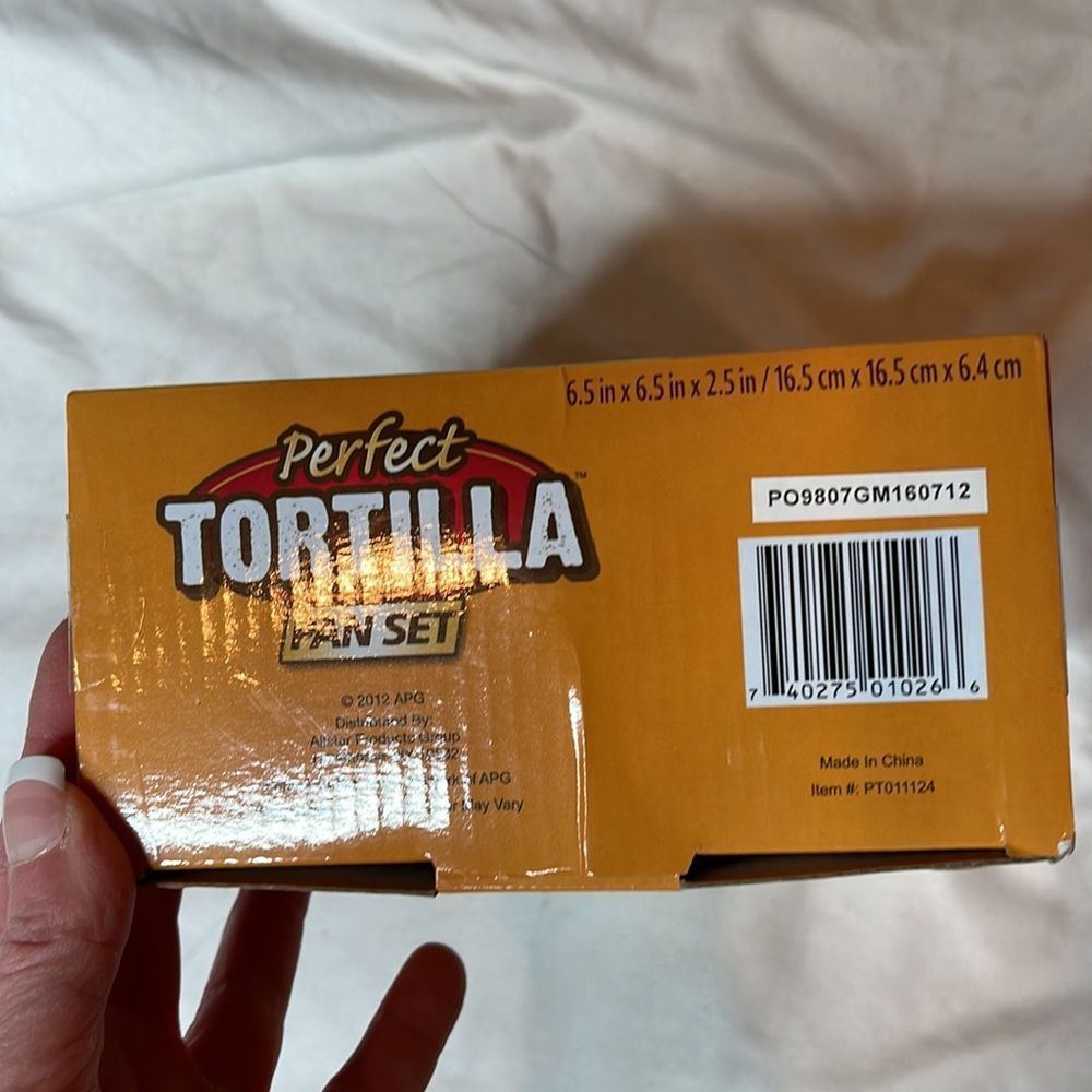 Perfect Tortilla Pan Set. - Picture 7 of 7